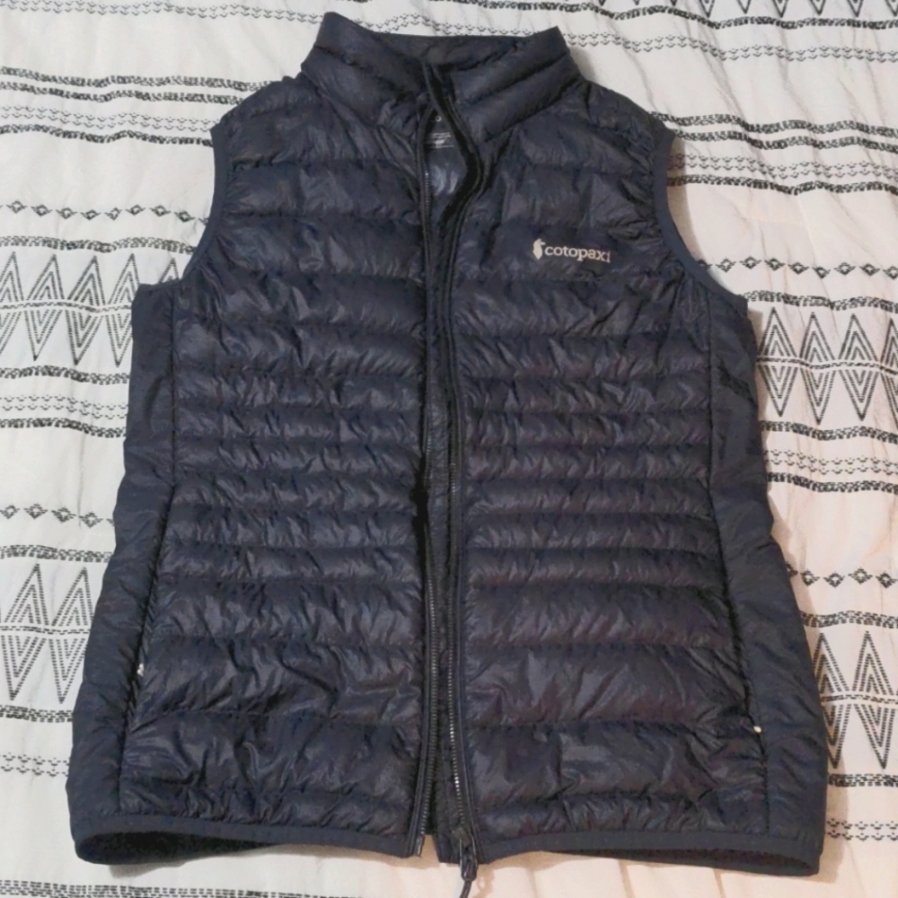 Cotopaxi Fuego LT vest